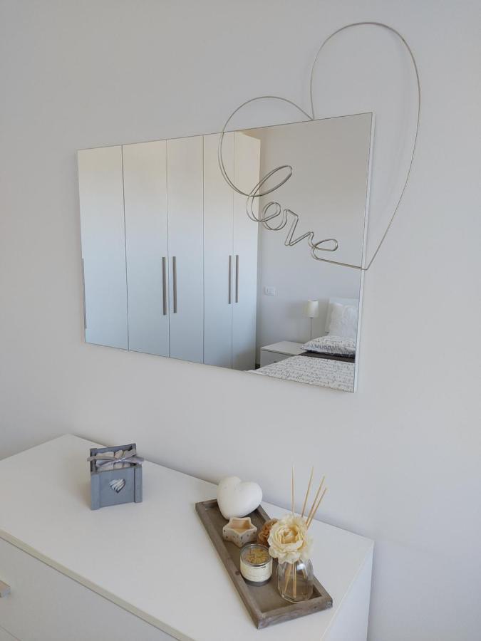 La Pineta - Delightful Small Apartment Near The City Center LʼAquila Kültér fotó
